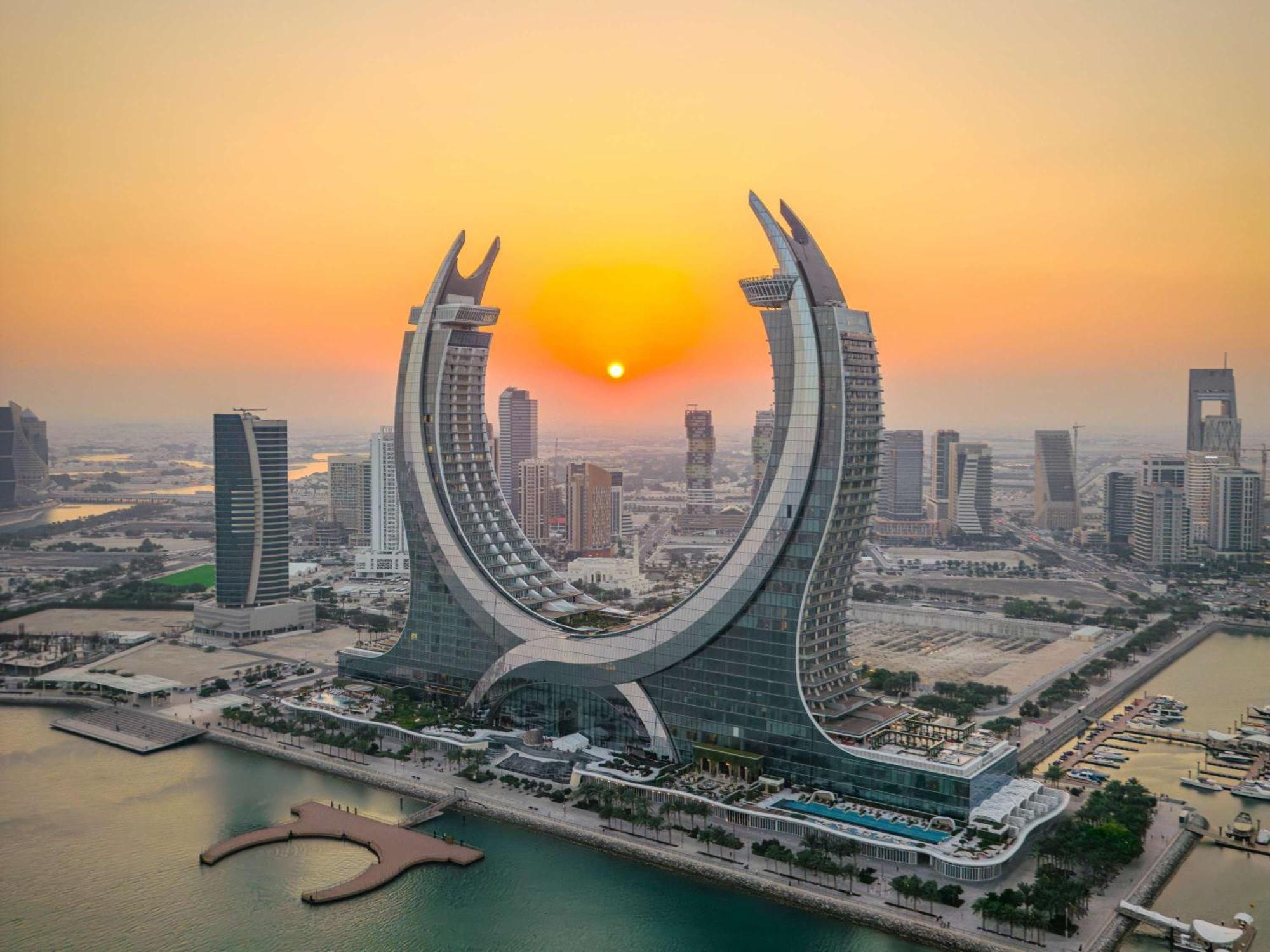 Raffles Doha Hotel Lusail Bagian luar foto